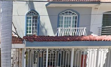 VENTA DE CASA UBICADA EN HACIENDA LA QUEMADA GUADALAJARA JALISCO