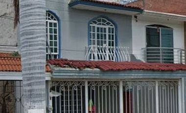 VENTA DE CASA UBICADA EN HACIENDA LA QUEMADA GUADALAJARA JALISCO