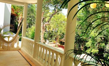 Luxury Beachfront Home in Playacar Phase 1 – Ocean View