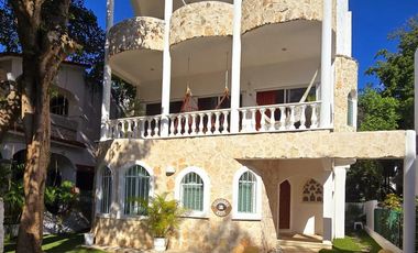 Luxury Beachfront Home in Playacar Phase 1 – Ocean View