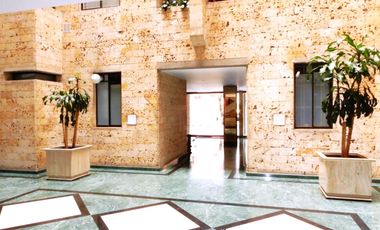 Excelente Ubicación Sector CC Unicentro!!! En muy buen Estado