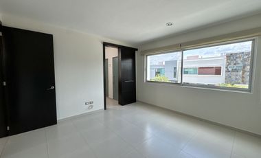 Casa en Renta, Solares Althea Coto 11