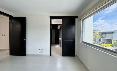 Casa en Renta, Solares Althea Coto 11