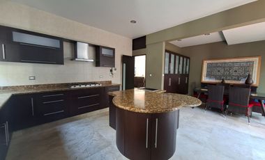 RESIDENCIA DE LUJO EN VENTA EN CAMINO REAL A MOMOXPAN | ALBERCA CLIMATIZADA | 6 AUTOS
