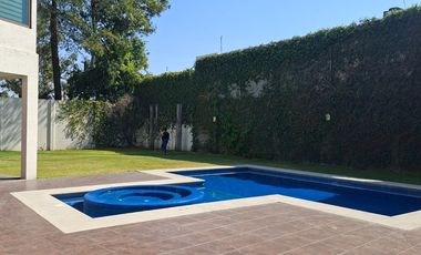 RESIDENCIA DE LUJO EN VENTA EN CAMINO REAL A MOMOXPAN | ALBERCA CLIMATIZADA | 6 AUTOS