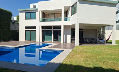 RESIDENCIA DE LUJO EN VENTA EN CAMINO REAL A MOMOXPAN | ALBERCA CLIMATIZADA | 6 AUTOS