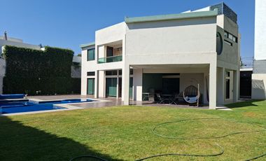 RESIDENCIA DE LUJO EN VENTA EN CAMINO REAL A MOMOXPAN | ALBERCA CLIMATIZADA | 6 AUTOS