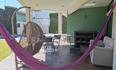 RESIDENCIA DE LUJO EN VENTA EN CAMINO REAL A MOMOXPAN | ALBERCA CLIMATIZADA | 6 AUTOS