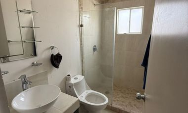 CASA EN VENTA PACHUCA – REAL MADEIRA CON 3 HABITACIONES, AMUEBLADO