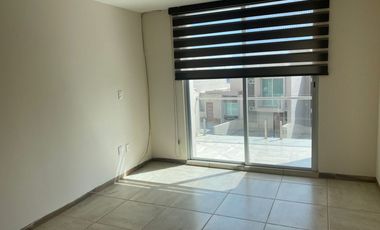 Casa en Renta en Guadalupe, Zac. En Privada El Roble