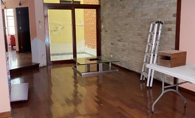 VENTA DE CASA SUPER BIEN UBICADA