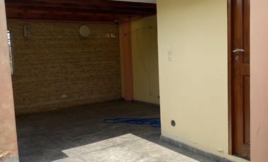 VENTA DE CASA SUPER BIEN UBICADA