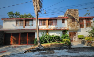 CASA EN VENTA, CALLE CACTUS,PEDREGAL DE LAS FUENTES, JIUTEPEC  MORELOS