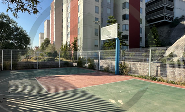 Recámara King con 2 clósets, Gym Life Fitness y 2 lugares de estacionamiento.