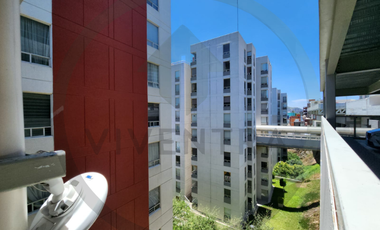 Recámara King con 2 clósets, Gym Life Fitness y 2 lugares de estacionamiento.