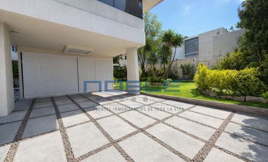 Casa en Renta - Bosque de las Lomas