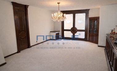 Casa en Renta - Bosque de las Lomas