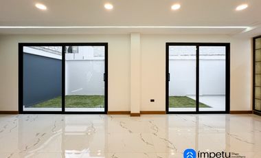 En venta casa cuatro habitaciones al sur de la ciudad de Loja sectorJuan José Castillo