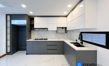 En venta casa cuatro habitaciones al sur de la ciudad de Loja sectorJuan José Castillo