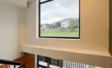 En venta casa cuatro habitaciones al sur de la ciudad de Loja sectorJuan José Castillo