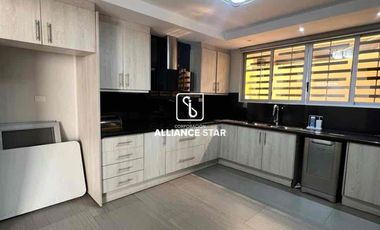 ALQUILER CASA EN AV. BOLÍVAR MADERO VARGAS