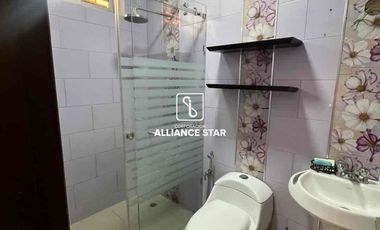 ALQUILER CASA EN AV. BOLÍVAR MADERO VARGAS