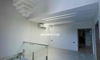 ALQUILER CASA EN AV. BOLÍVAR MADERO VARGAS