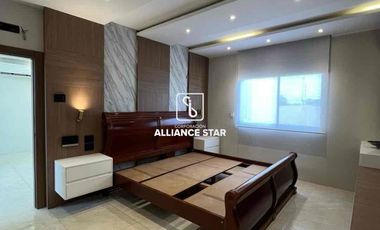 ALQUILER CASA EN AV. BOLÍVAR MADERO VARGAS