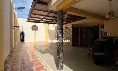 ALQUILER CASA EN AV. BOLÍVAR MADERO VARGAS