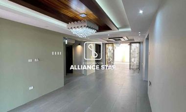 ALQUILER CASA AV. BOLÍVAR MADERO VARGAS