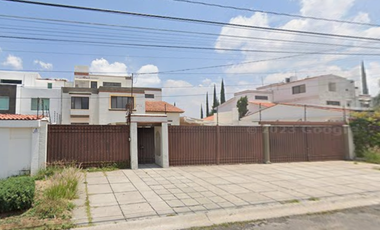 SE VENDA CASA EN JURIQUILLA, QUERETARO