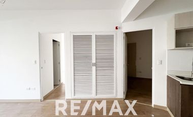 Venta De Departamentos De Estreno En San Isidro