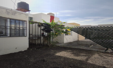 CASA EN VENTA,CALLE ETLACHOLOAYA ,  RESIDENCIAL LOS LAURELES, XOCHITEPEC