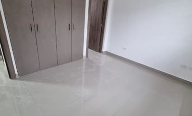 Casa en Alquiler en Vía a la Costa, 3 Habitaciones, 3 Baños, Patio, Parqueo,  Seguridad.