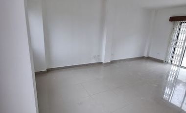 Casa en Alquiler en Vía a la Costa, 3 Habitaciones, 3 Baños, Patio, Parqueo,  Seguridad.