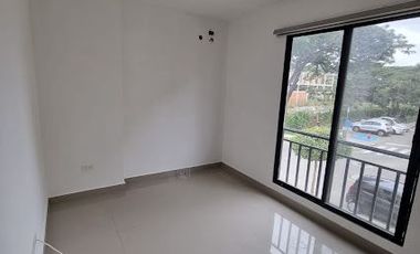 Casa en Alquiler en Vía a la Costa, 3 Habitaciones, 3 Baños, Patio, Parqueo,  Seguridad.