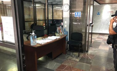 Amplias oficinas en la Roma