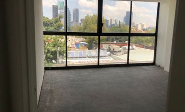 Amplias oficinas en la Roma