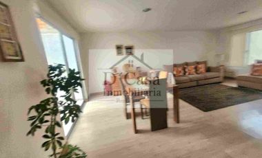 Casa de Venta en Super Stock 3 dormitorios 2 garajes