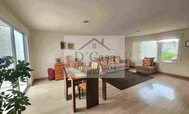 Casa de Venta en Super Stock 3 dormitorios 2 garajes