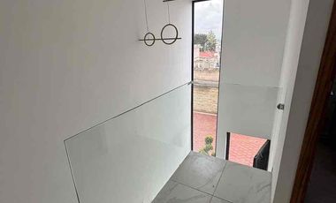 CASA EN VENTA CERCA CRUZ DEL SUR