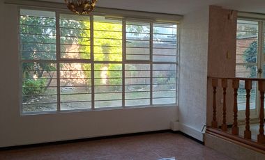 CASA EN VENTA EN SAN JOSÉ MAYORAZGO 235 m² TERRENO | 323.68 m² CONSTRUCCIÓN | COCHERA 3 AUTOS