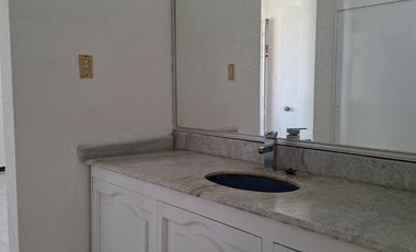 CASA EN VENTA EN SAN JOSÉ MAYORAZGO 235 m² TERRENO | 323.68 m² CONSTRUCCIÓN | COCHERA 3 AUTOS