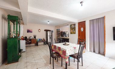 Casa En Venta, Col . Santa Cruz Xochitepec, Xochimilco, Ciudad De México