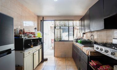Casa En Venta, Col . Santa Cruz Xochitepec, Xochimilco, Ciudad De México