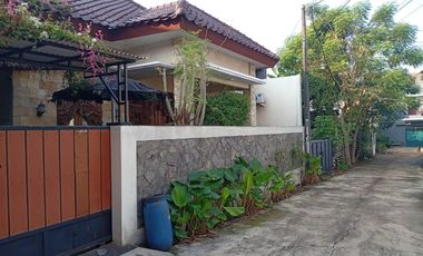 Rumah luas kokoh antik Jepara siap huni di Jatimekar jatiasih Bekasi
