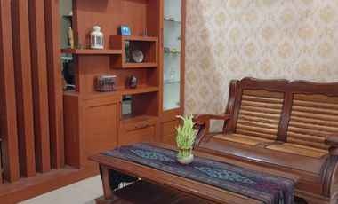 Rumah luas kokoh antik Jepara siap huni di Jatimekar jatiasih Bekasi