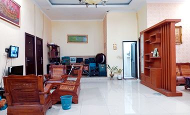 Rumah luas kokoh antik Jepara siap huni di Jatimekar jatiasih Bekasi