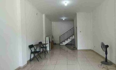 Jual Rukos Baru/Tempat Usaha di Cilodong Depok Pinggir Jalan (Parkir Luas)