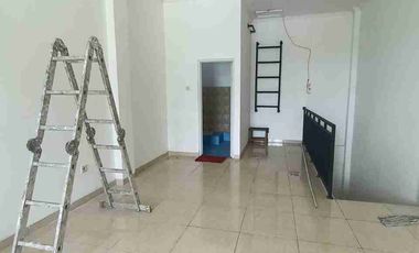 Jual Rukos Baru/Tempat Usaha di Cilodong Depok Pinggir Jalan (Parkir Luas)